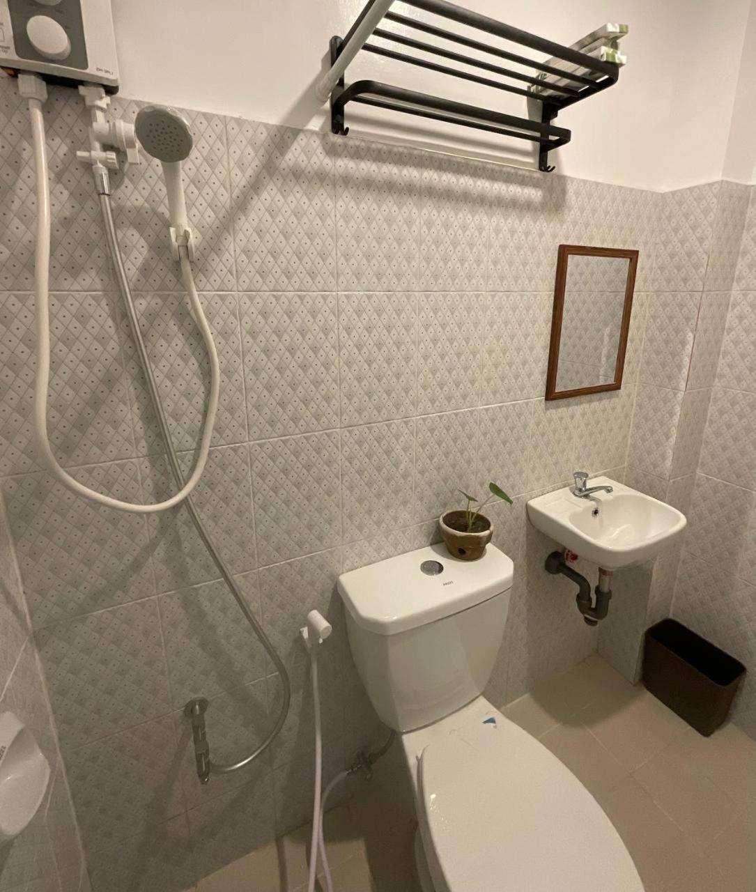 Halajo Bnb Transient Laoag Szoba fotó